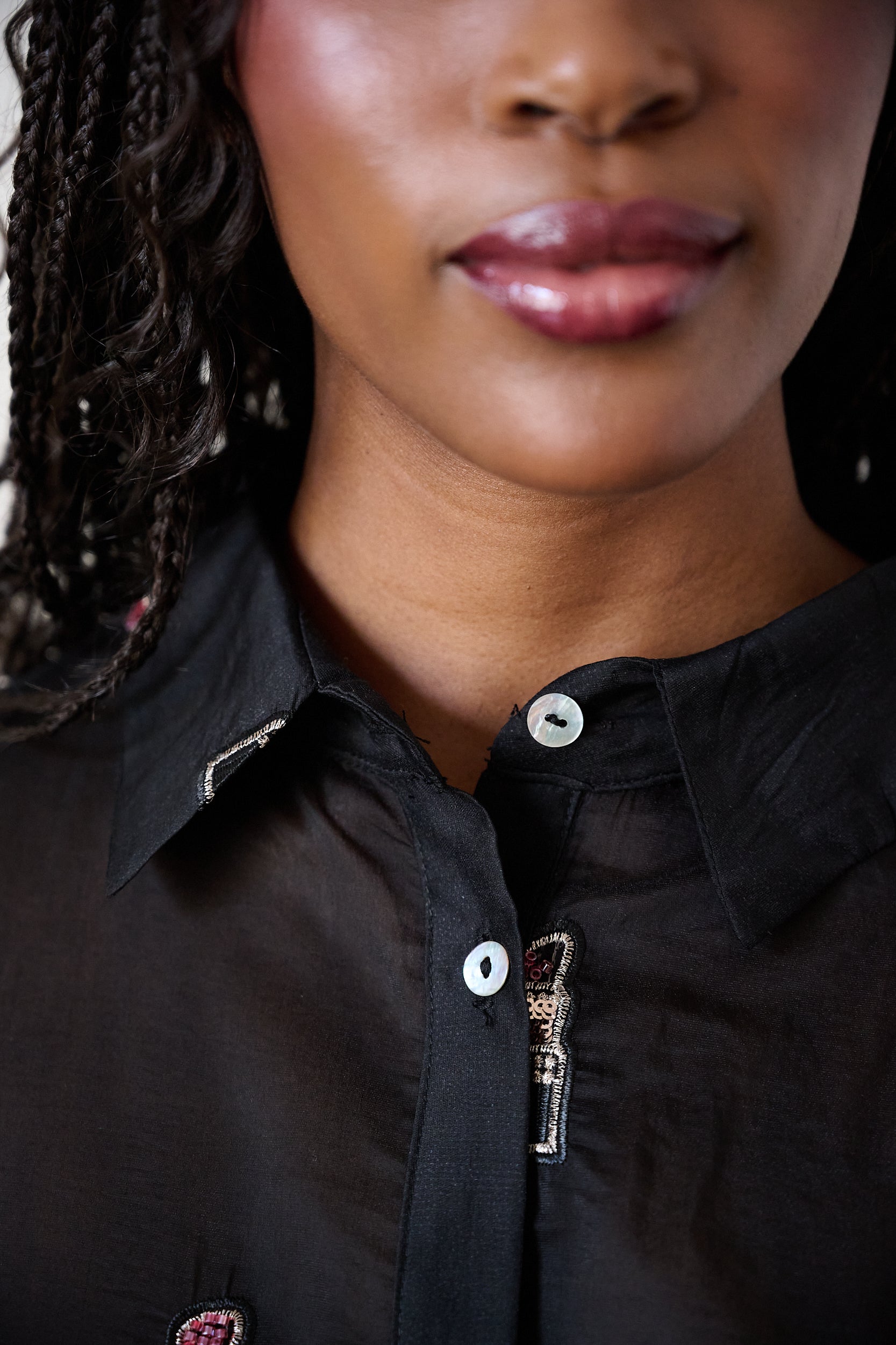 Bellow Sleeve Shirt in Beaded Lipstick