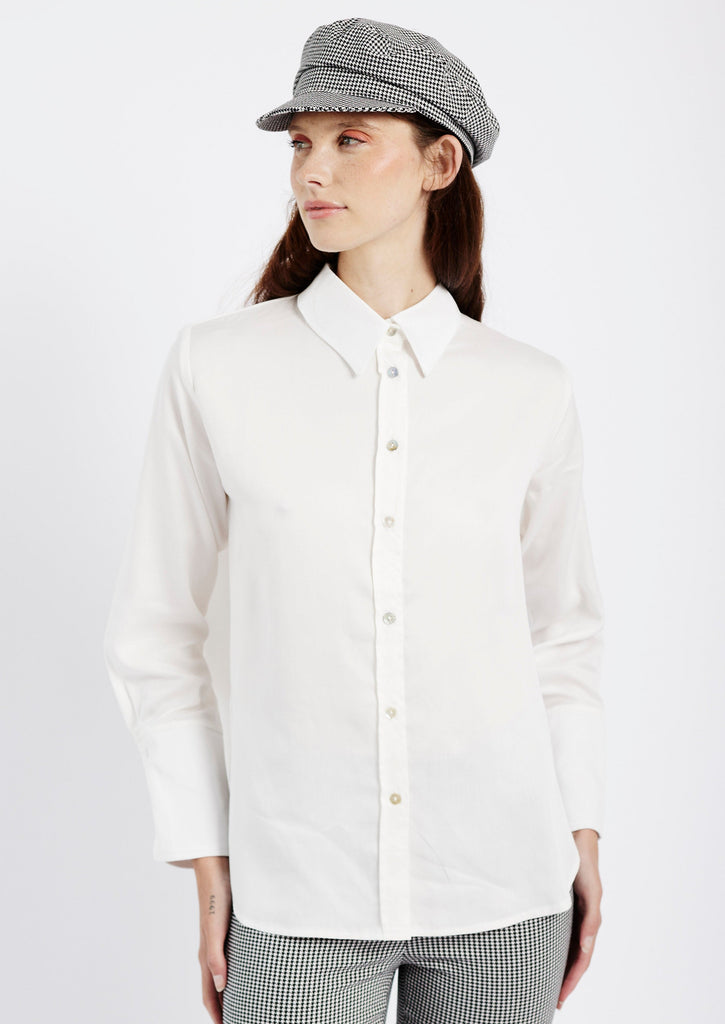 Me&B. Women's clothing. White tencel shirt. White button up. White button up long sleeve. Locally made in South Africa. 